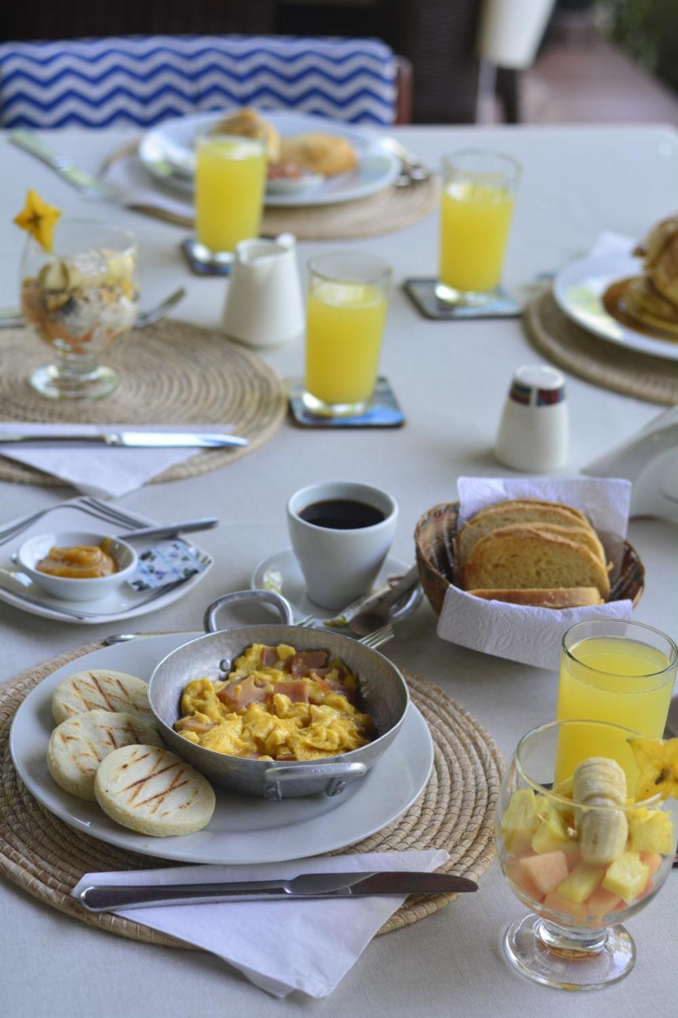 Hotel La Mar De Bien 5*